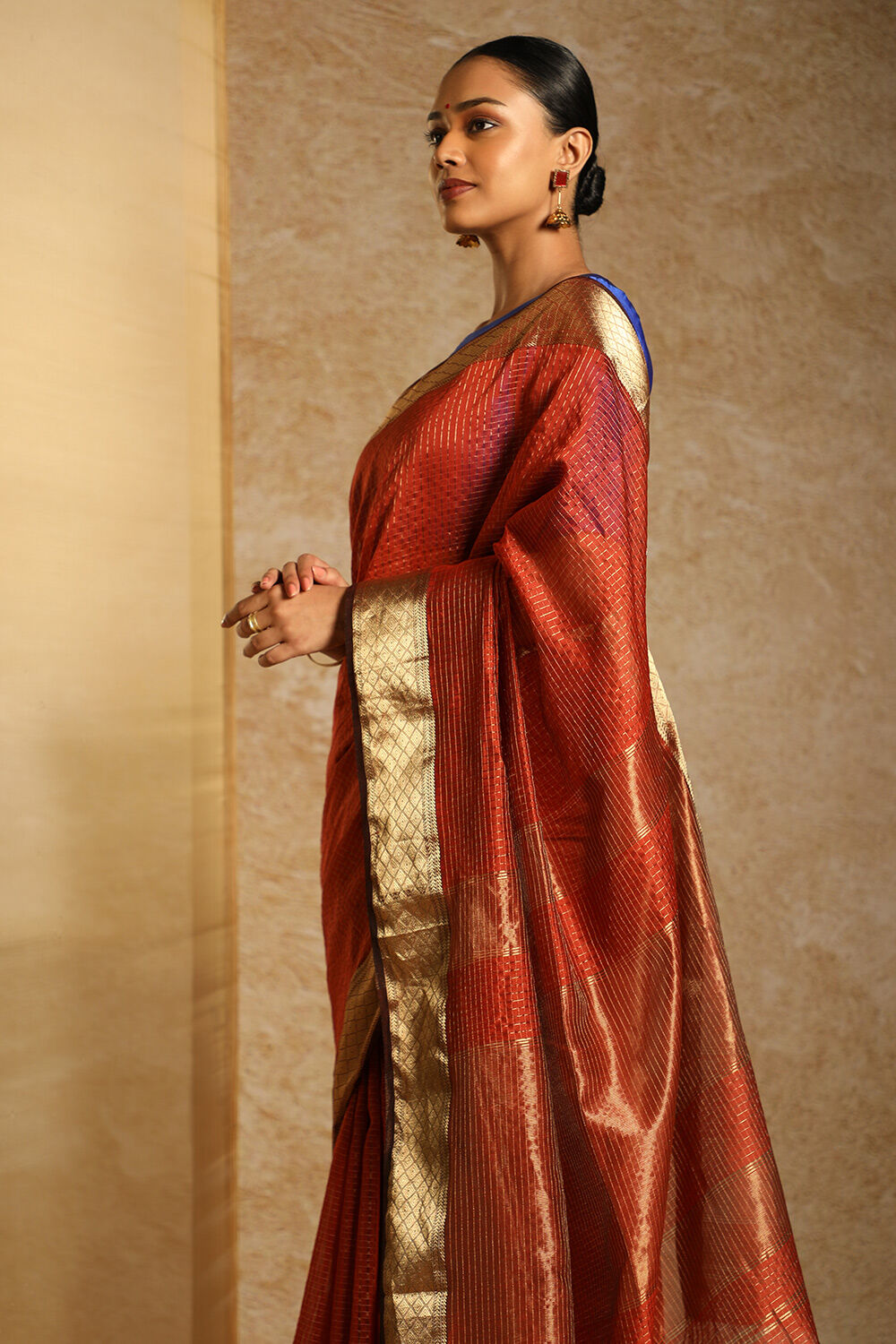 Brown Pure Silk Cotton Woven Maheshwari Saree image number null