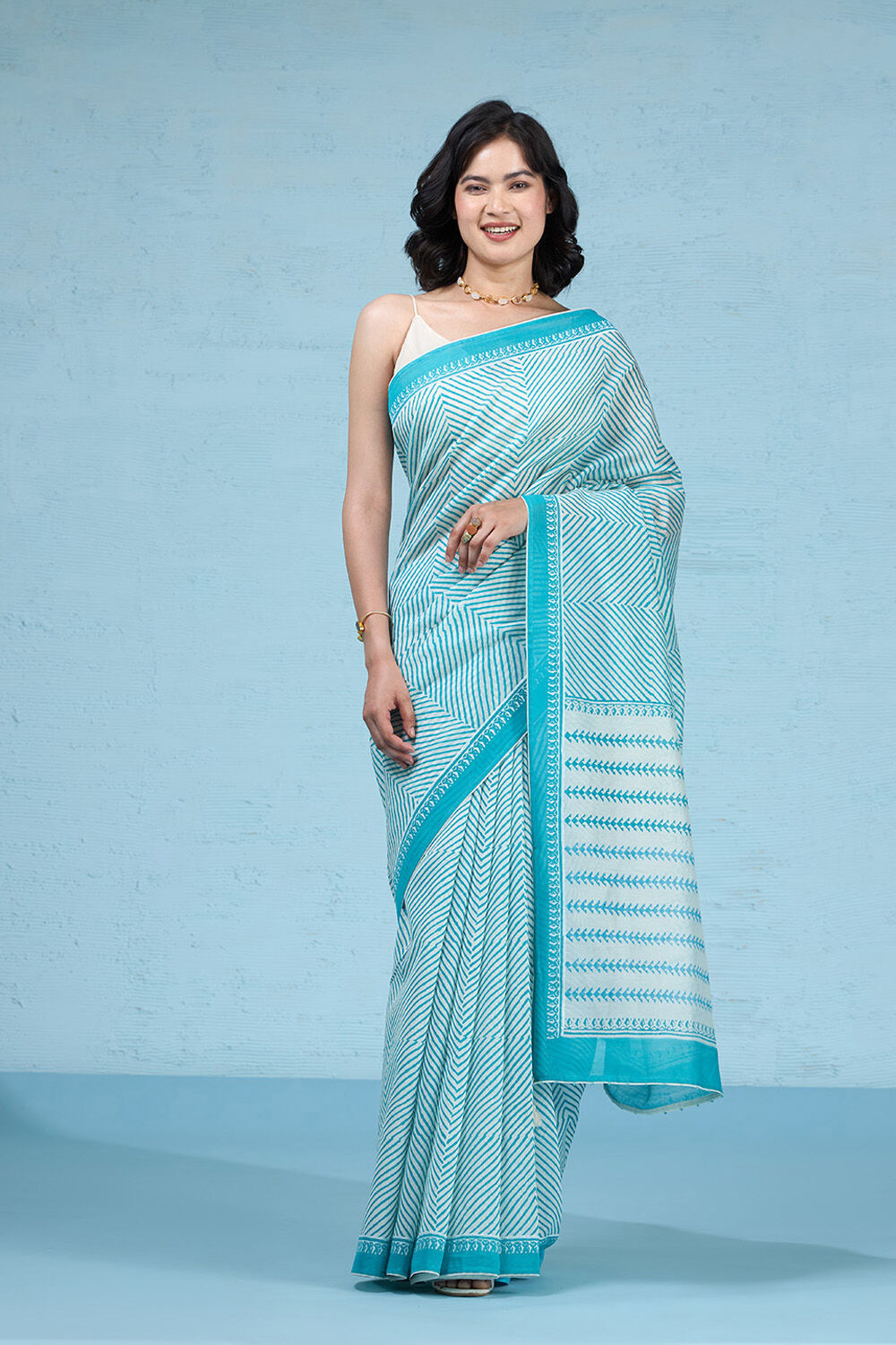 Blue Pure Silk Cotton Block Printed Bengal Saree image number null