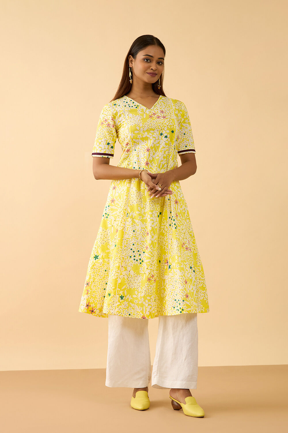 Yellow Screen Printed Pure Cotton Kurta image number null