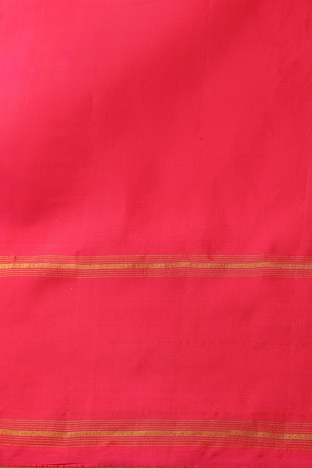 Green Woven Pure Silk Kanjivaram Saree image number null