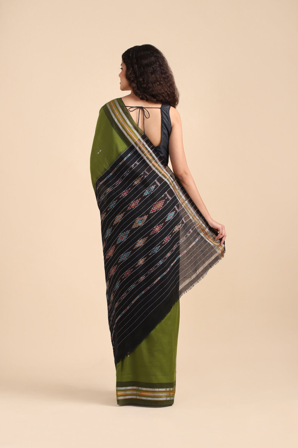 Green Pure Cotton Odissa Ikat Saree image number null