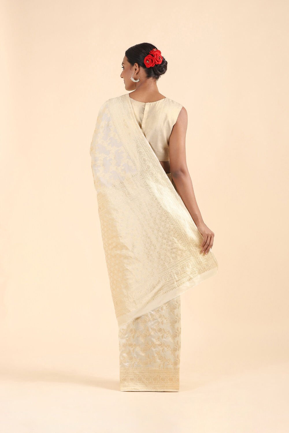 Off White Pure Silk Banarasi Saree image number null