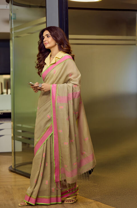 Green Woven Pure Cotton Bengal Saree