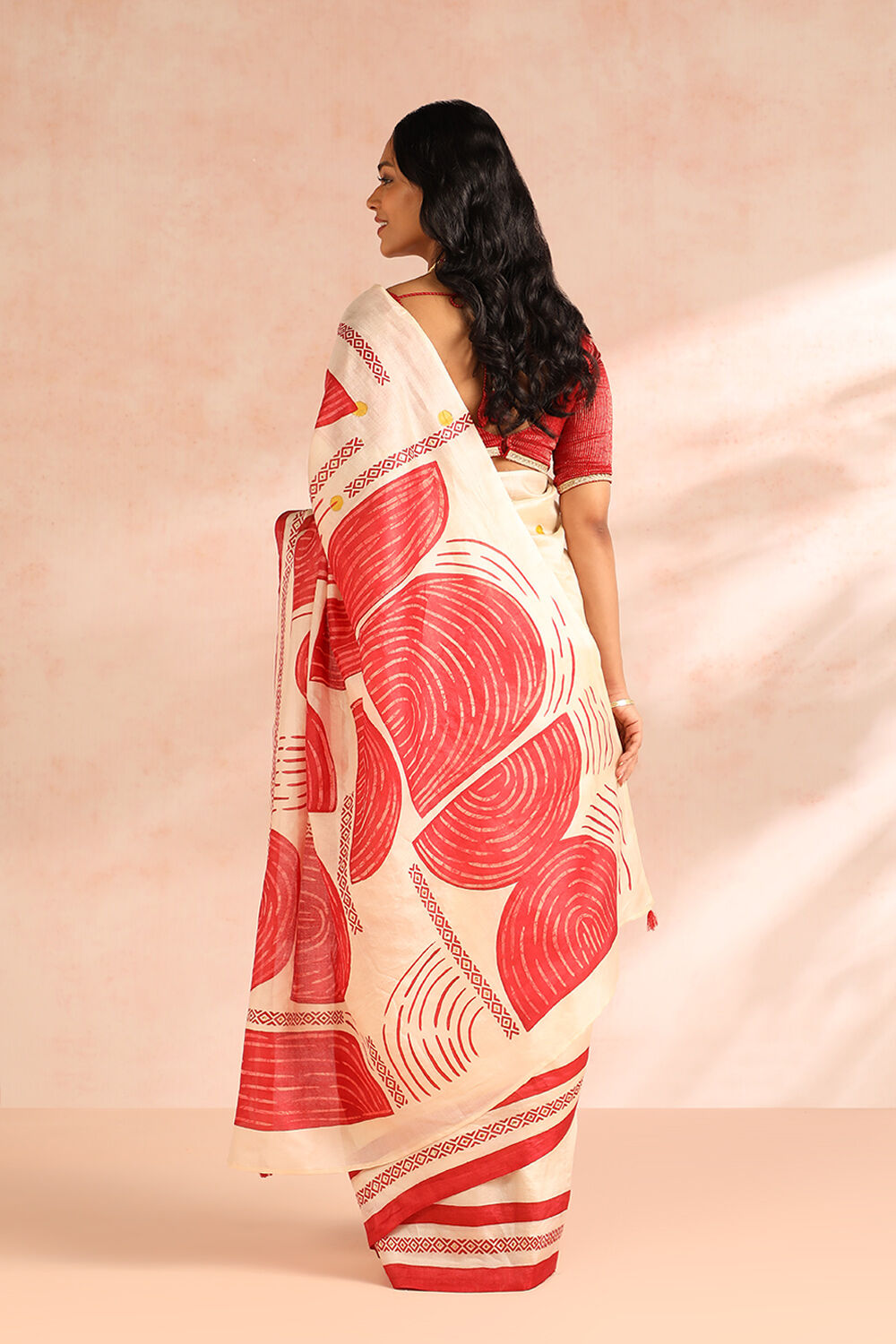 Off White Chattisgarh Pure Tussar Silk Hand Painted Saree image number null