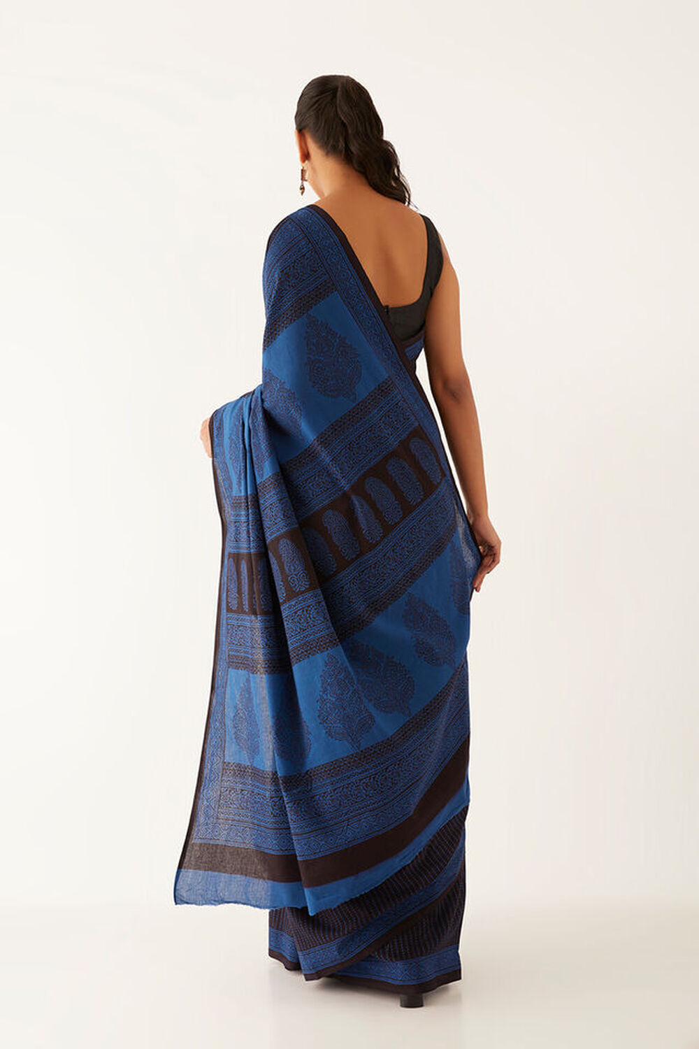 Blue Pure Cotton Bagh Printed Saree image number null