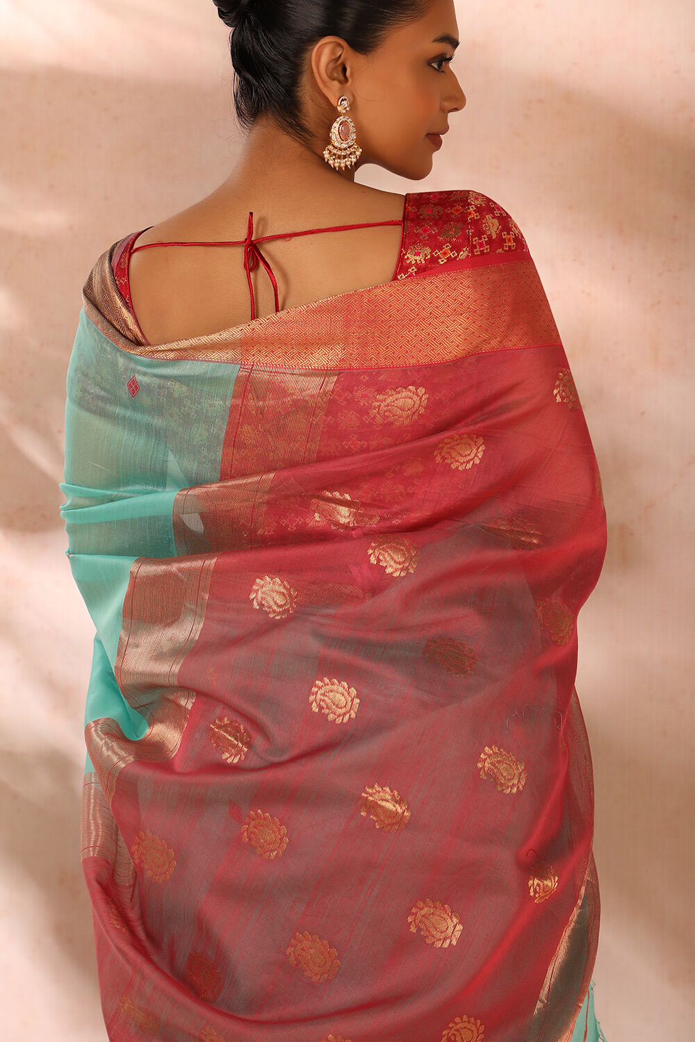 Blue Woven Pure Silk Cotton Maheshwari Saree image number null