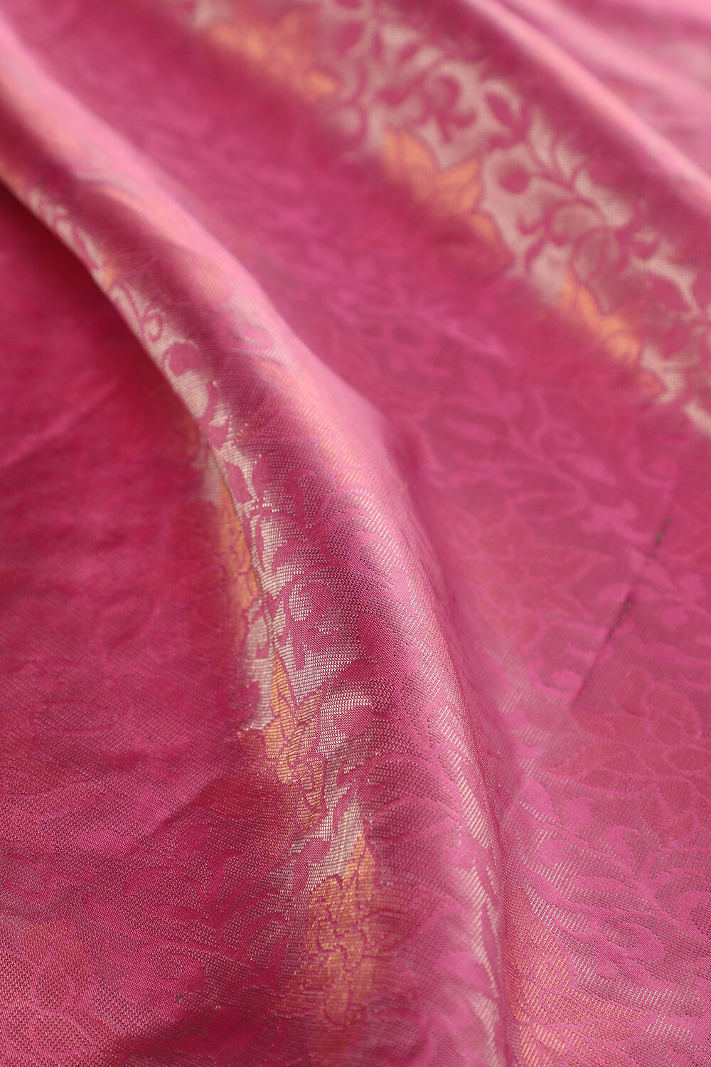 Pink Woven Pure Soft Silk Saree image number null