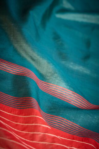 Dark Green Pure Silk Bishnupur Woven Saree thumbnail image number null