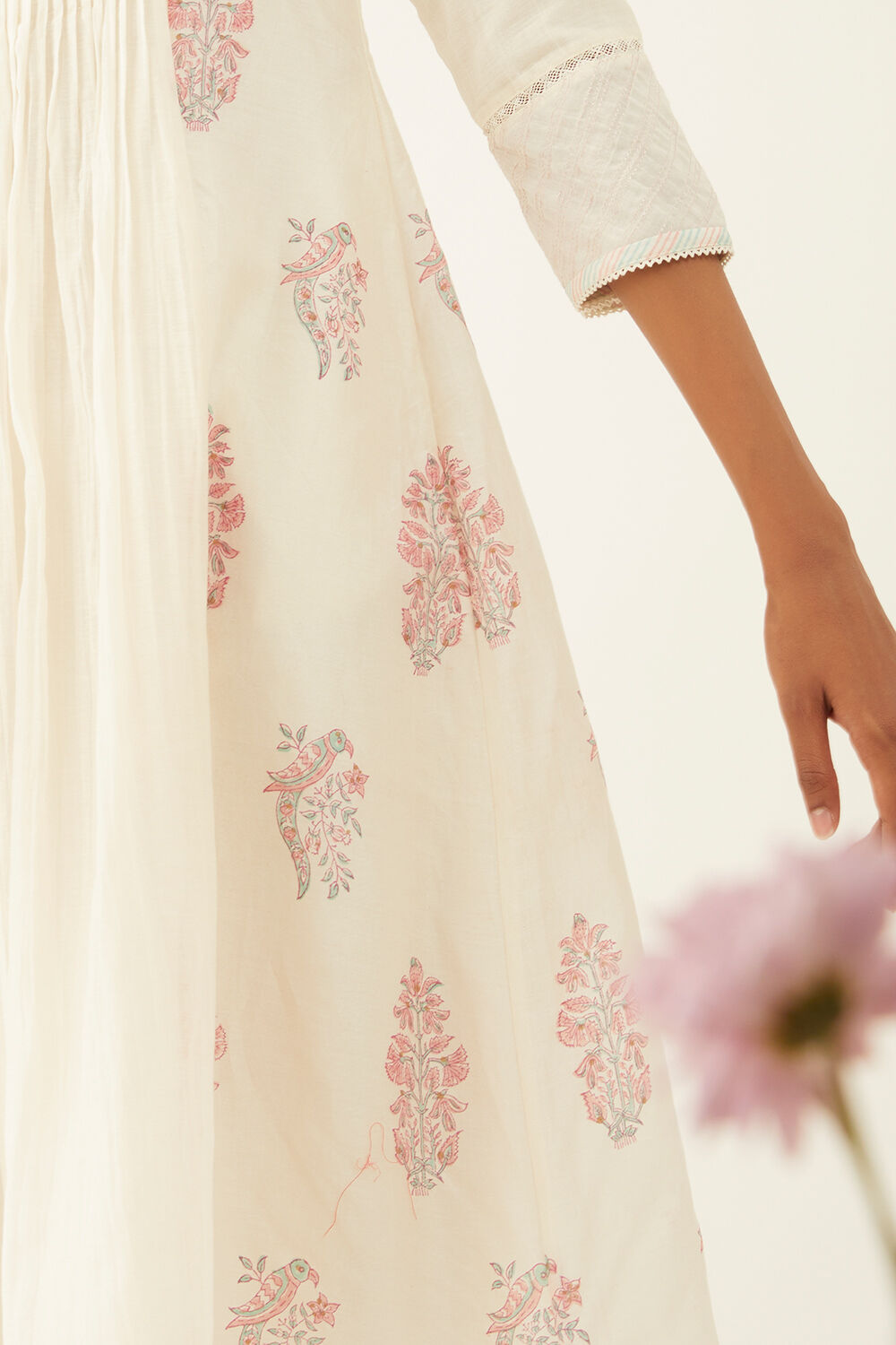 White Pure Silk Cotton Printed Sanganeri Kurta Set image number null