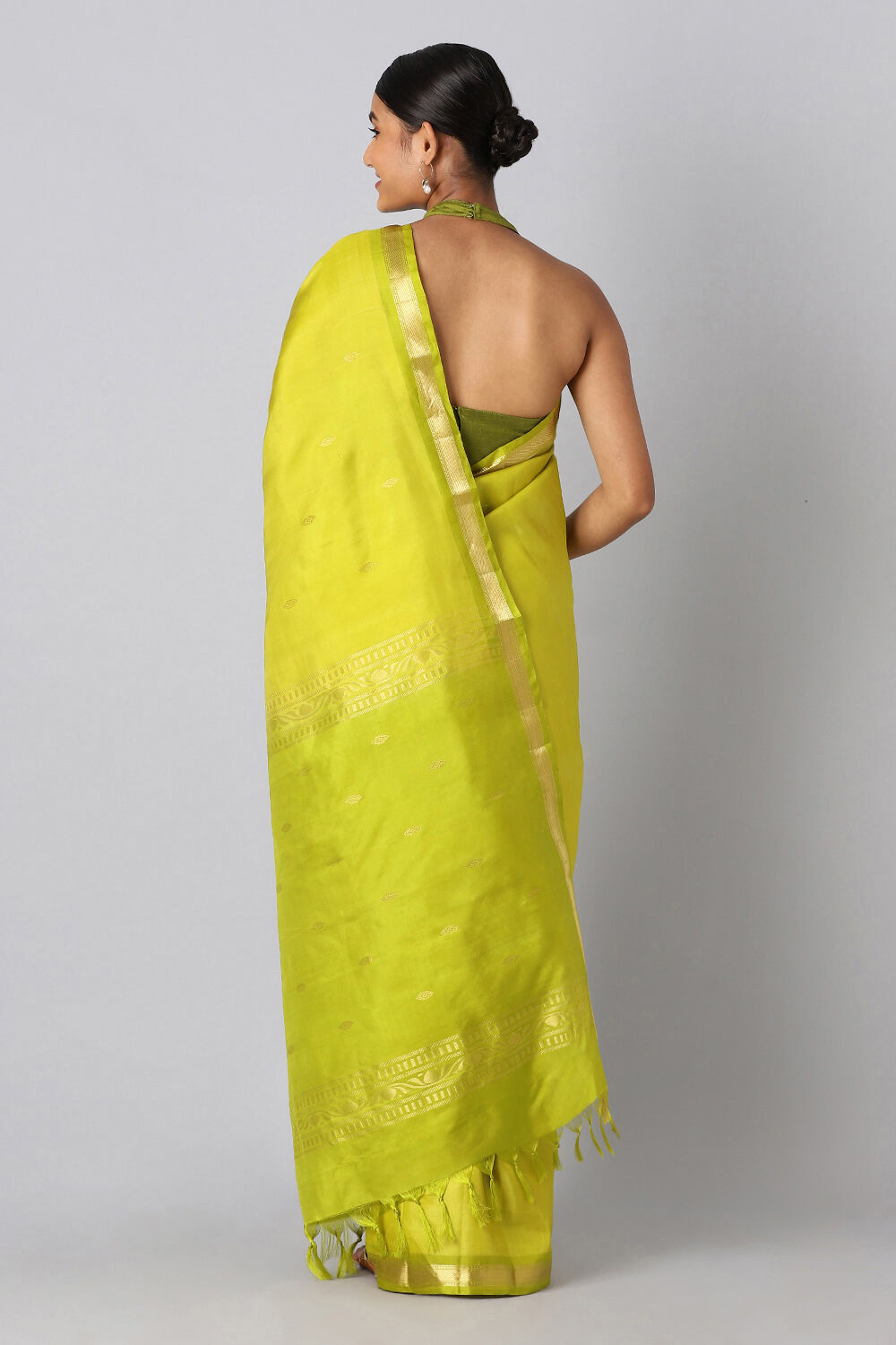 Green Pure Silk Kanjivaram inspired Saree image number null