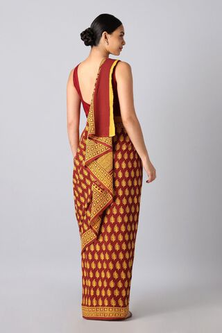 Red Pure Cotton Bagh Printed Saree thumbnail image number null