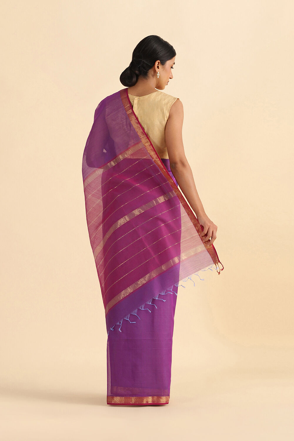 Purple Handwoven Maheswari Pure Silk Cotton Saree image number null