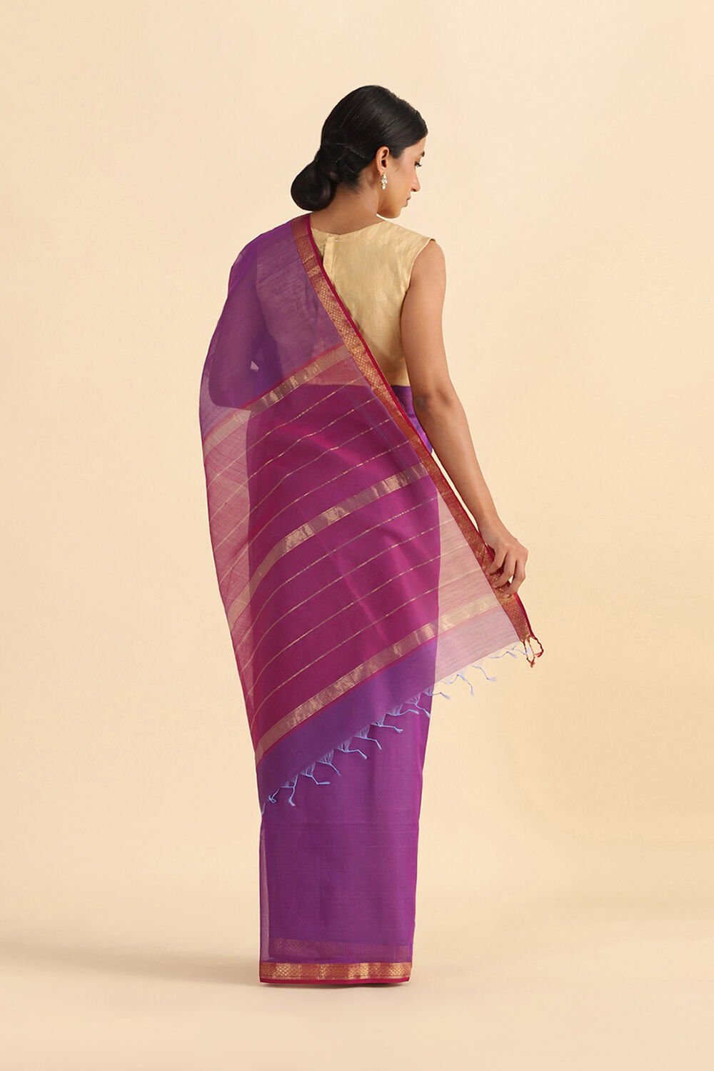 Purple Handwoven Maheswari Pure Silk Cotton Saree image number null