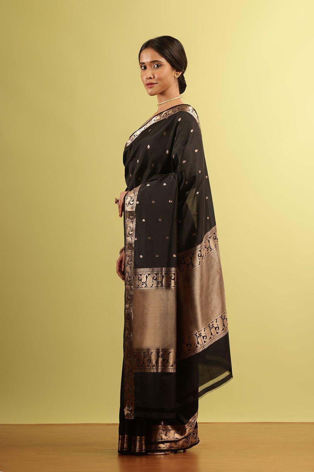 Black Silk Viscose Woven Saree image number null