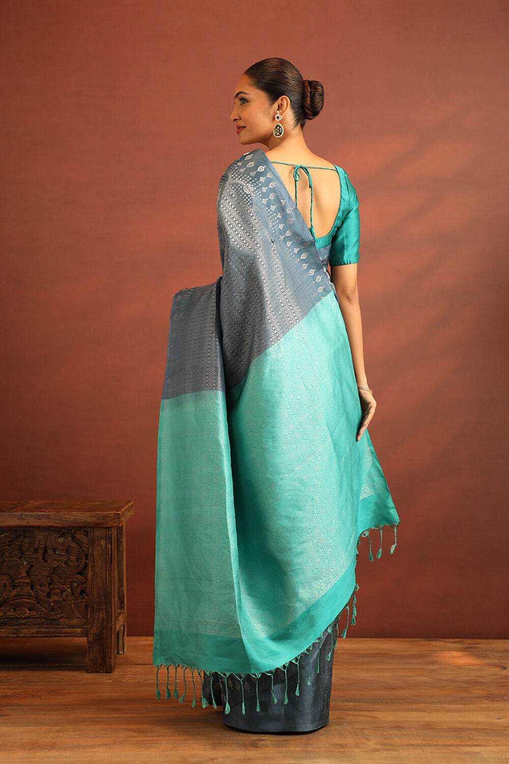 Dark Blue Woven Pure Soft Silk Saree image number null