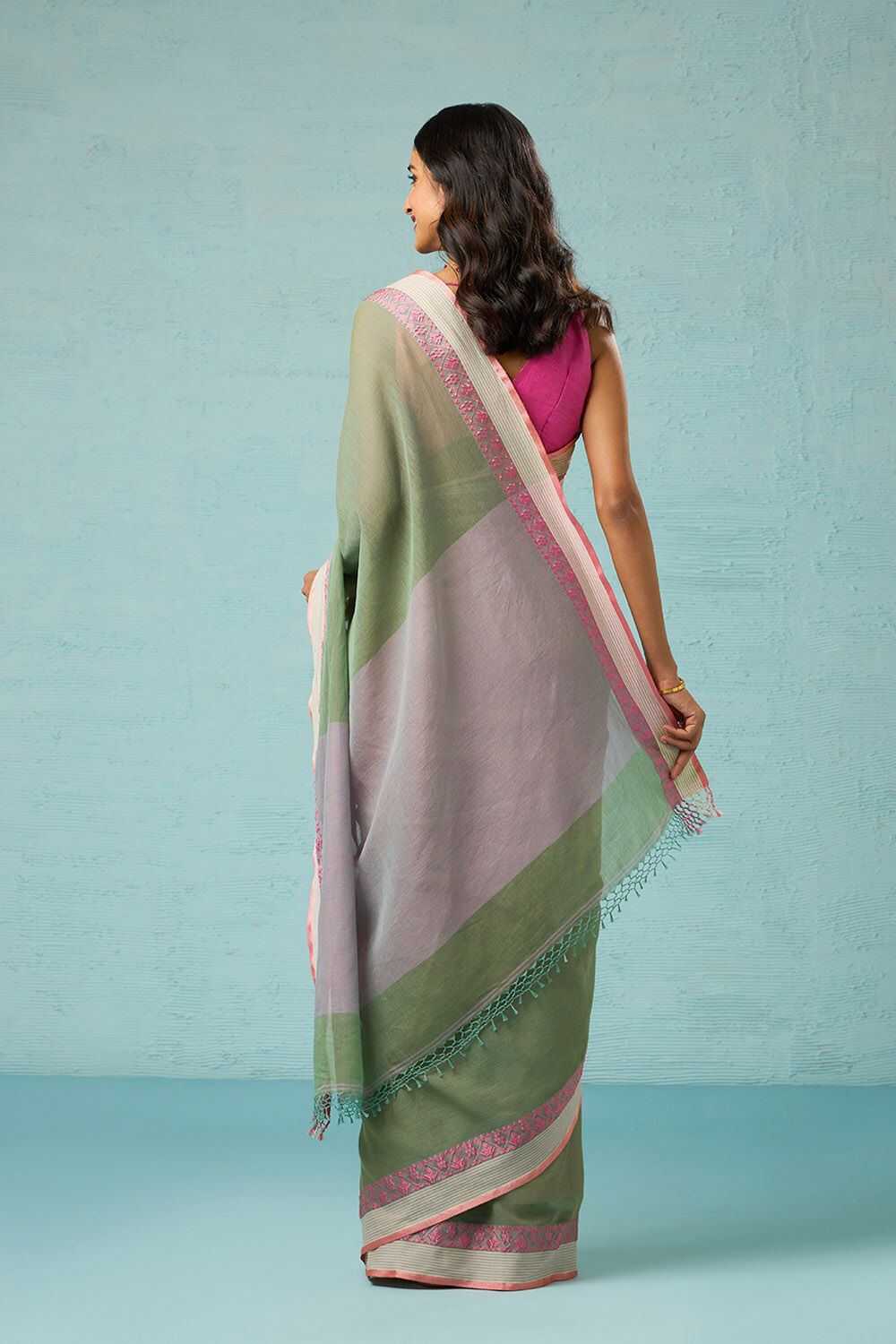 Green Woven Pure Cotton Bengal Saree image number null