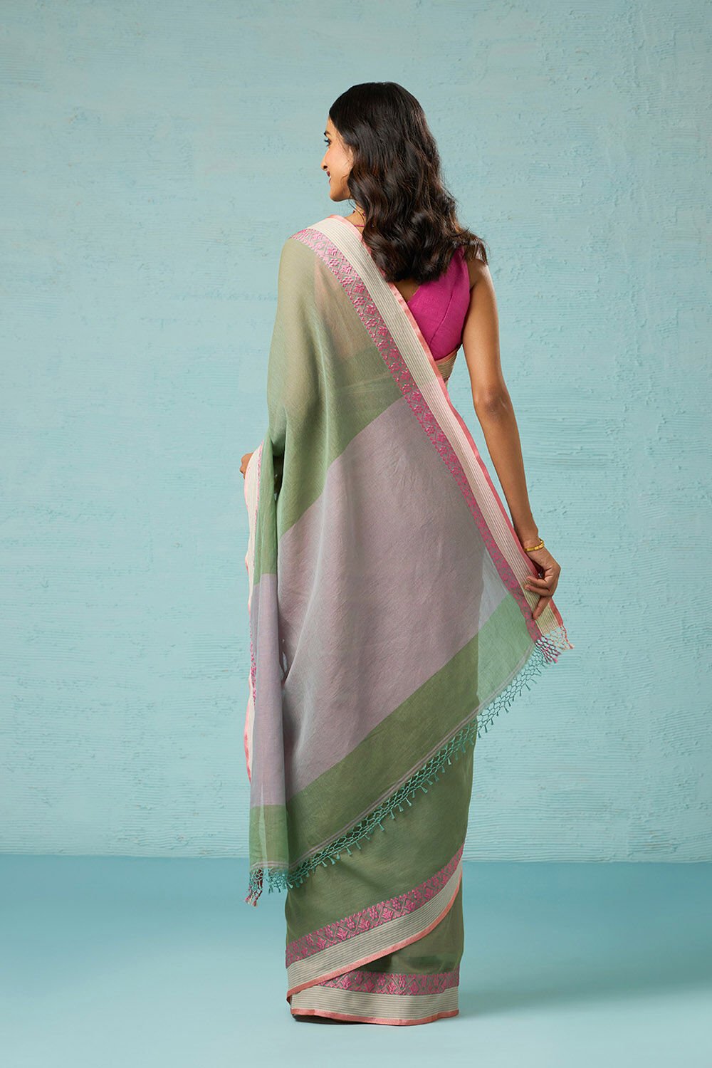 Green Woven Pure Cotton Bengal Saree image number null