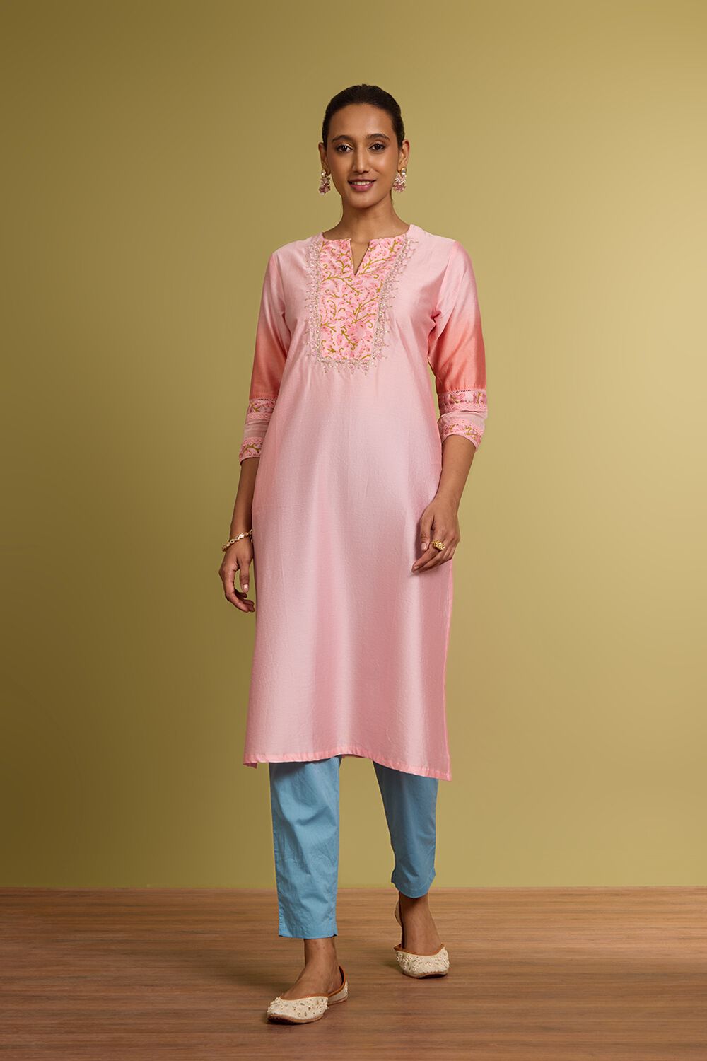 Light Pink Pure Silk Cotton Printed Embroidery Kurta image number null