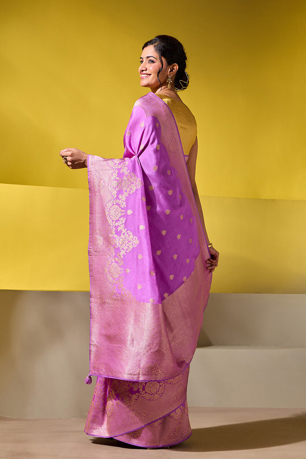 Women's Viscose Violet Woven Design Designer Saree With Blouse Piece