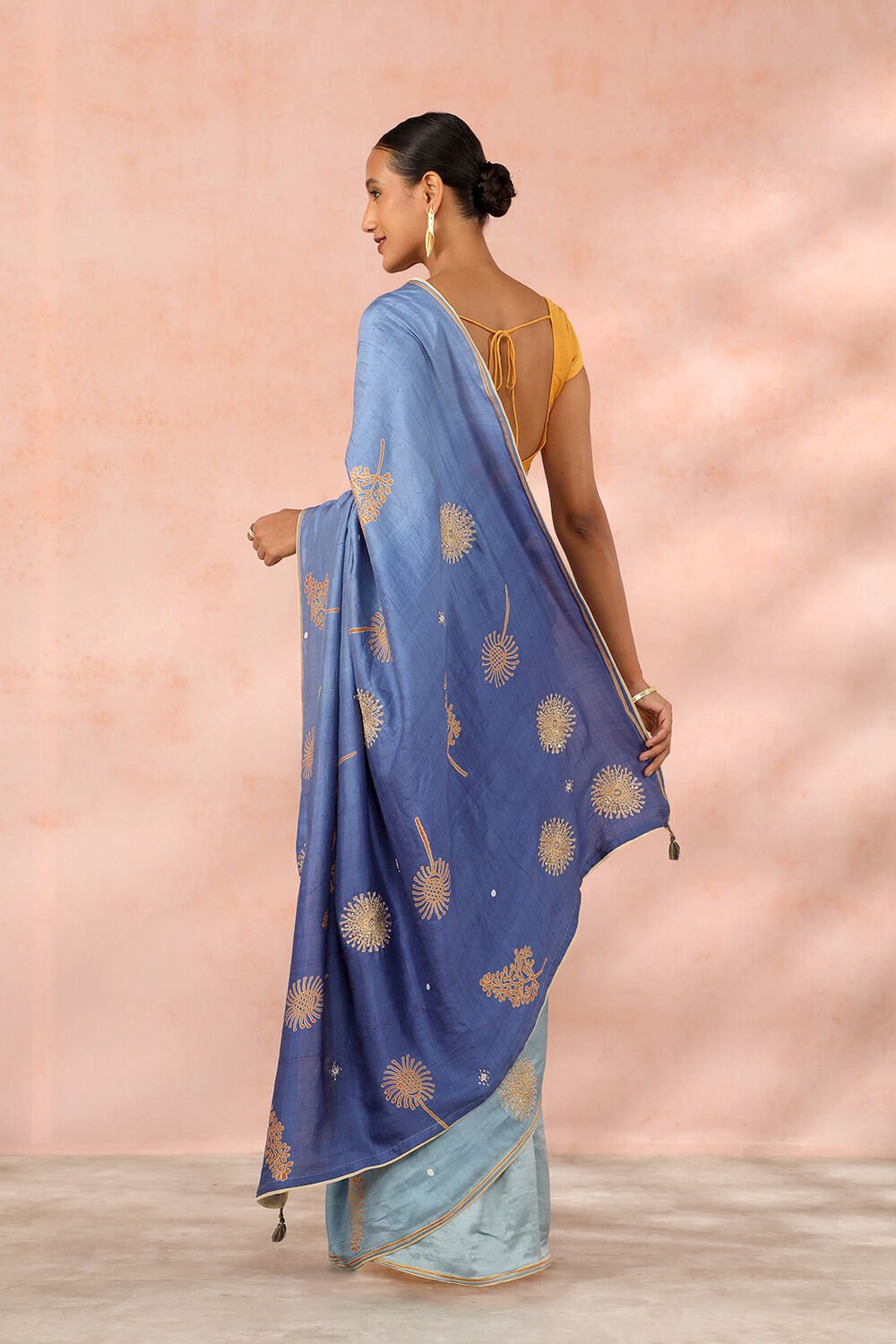 Blue Contemporary Pure Silk Hand Painted Saree image number null