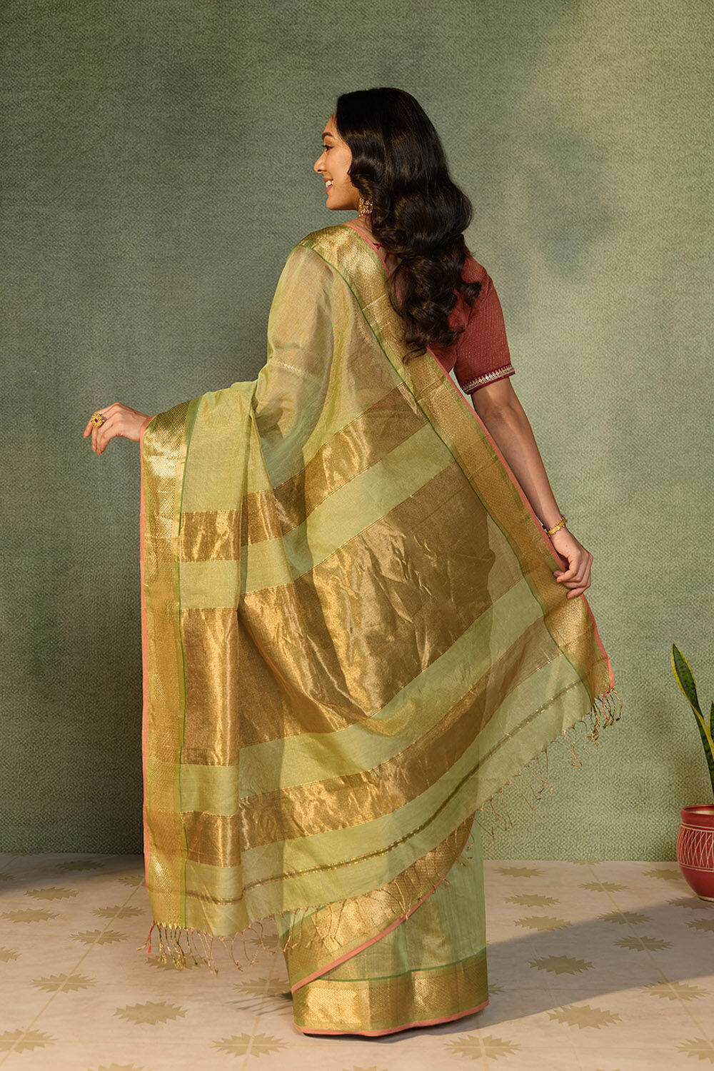 Light Green Woven Pure Tissue Cotton Maheshwari Saree image number null