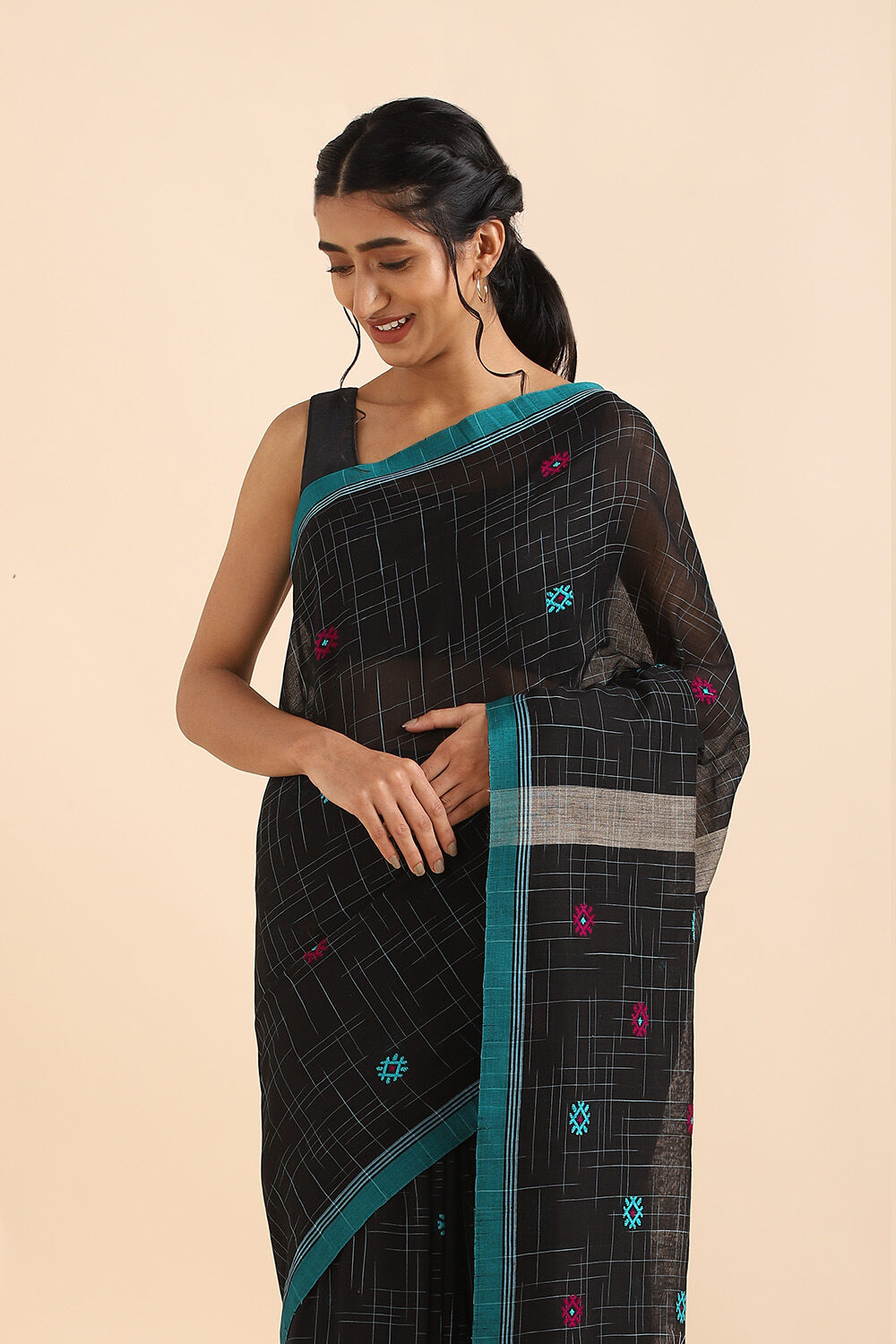 Black Pure Cotton Jamdani Saree image number null