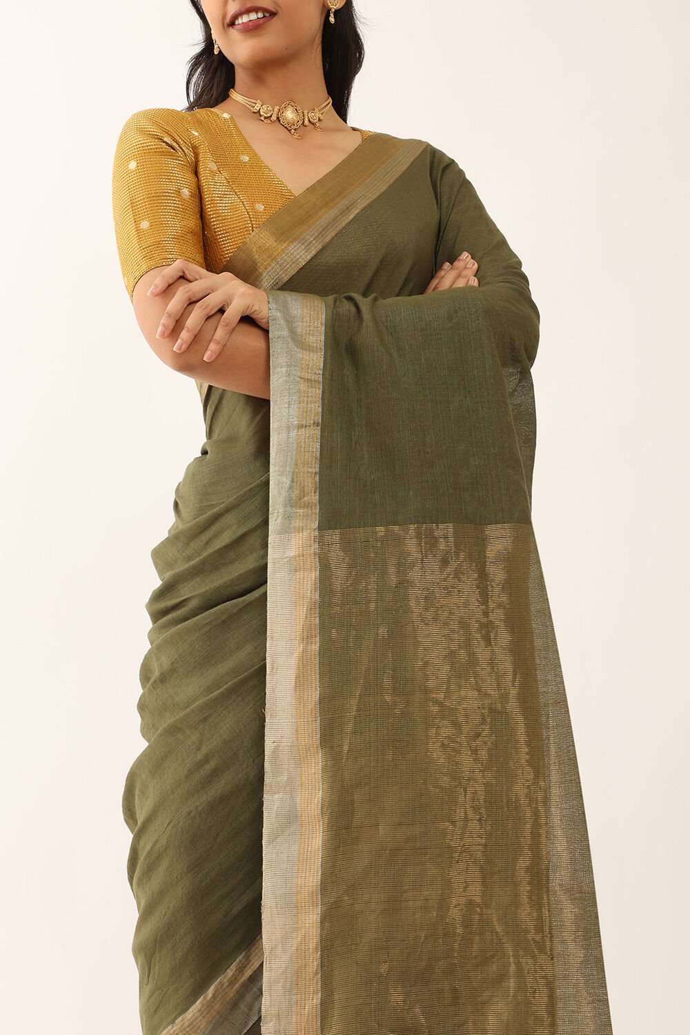 Green Woven Pure Silk Cotton Bengali Saree image number null