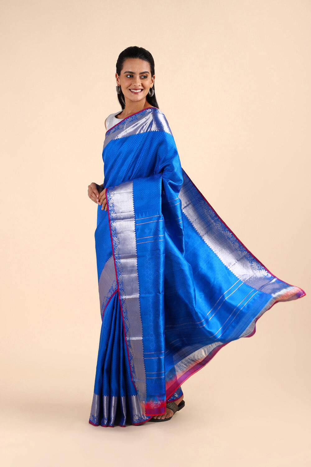 Blue Pure Silk Kanjivaram Saree image number null