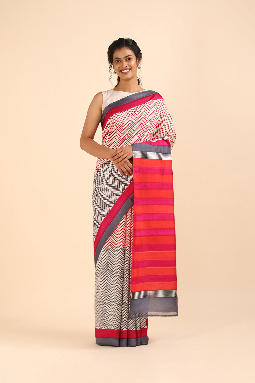 Grey Pure Silk Printed Saree image number null
