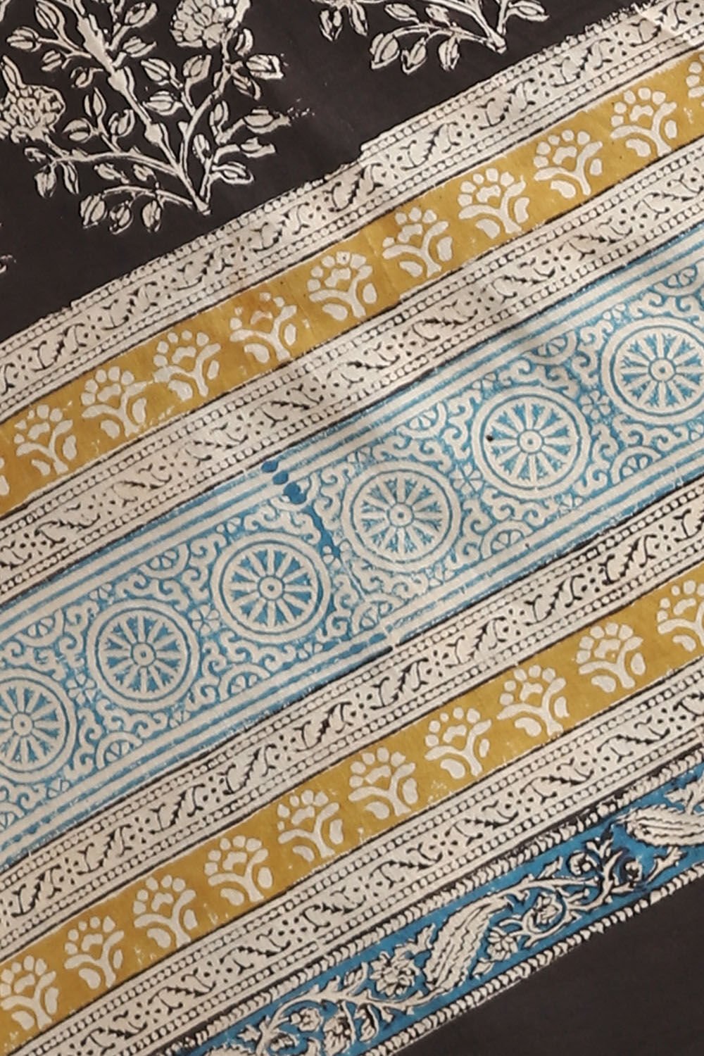 Blue Pure Cotton Bagru Printed Saree image number null