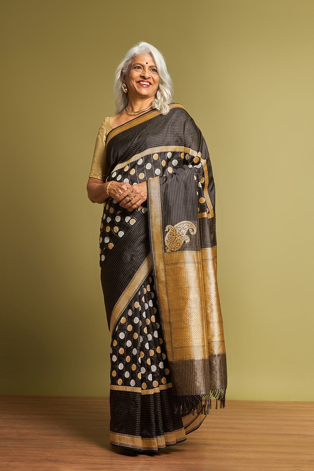 Black Pure Silk Kadwa Banarasi Saree image number null