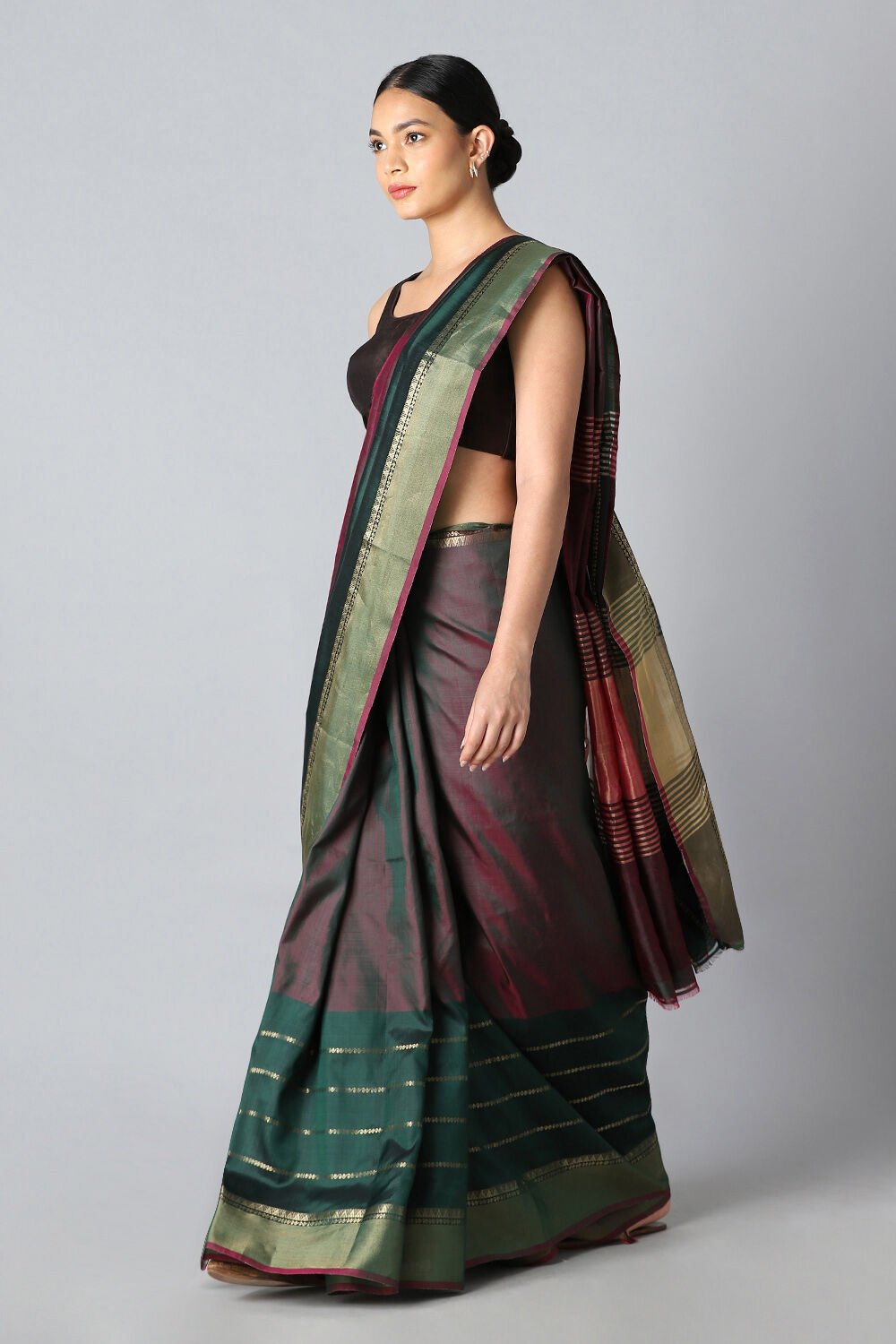 Green Pure Silk Extra Weft Saree image number null