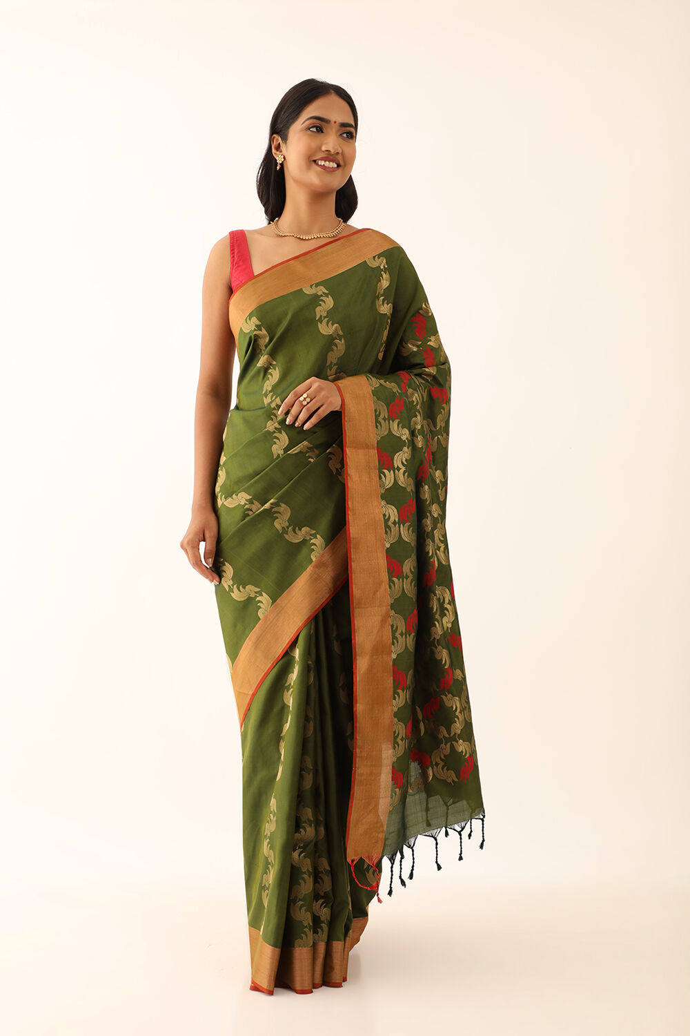 Dark Green Pure Silk Woven South Saree image number null