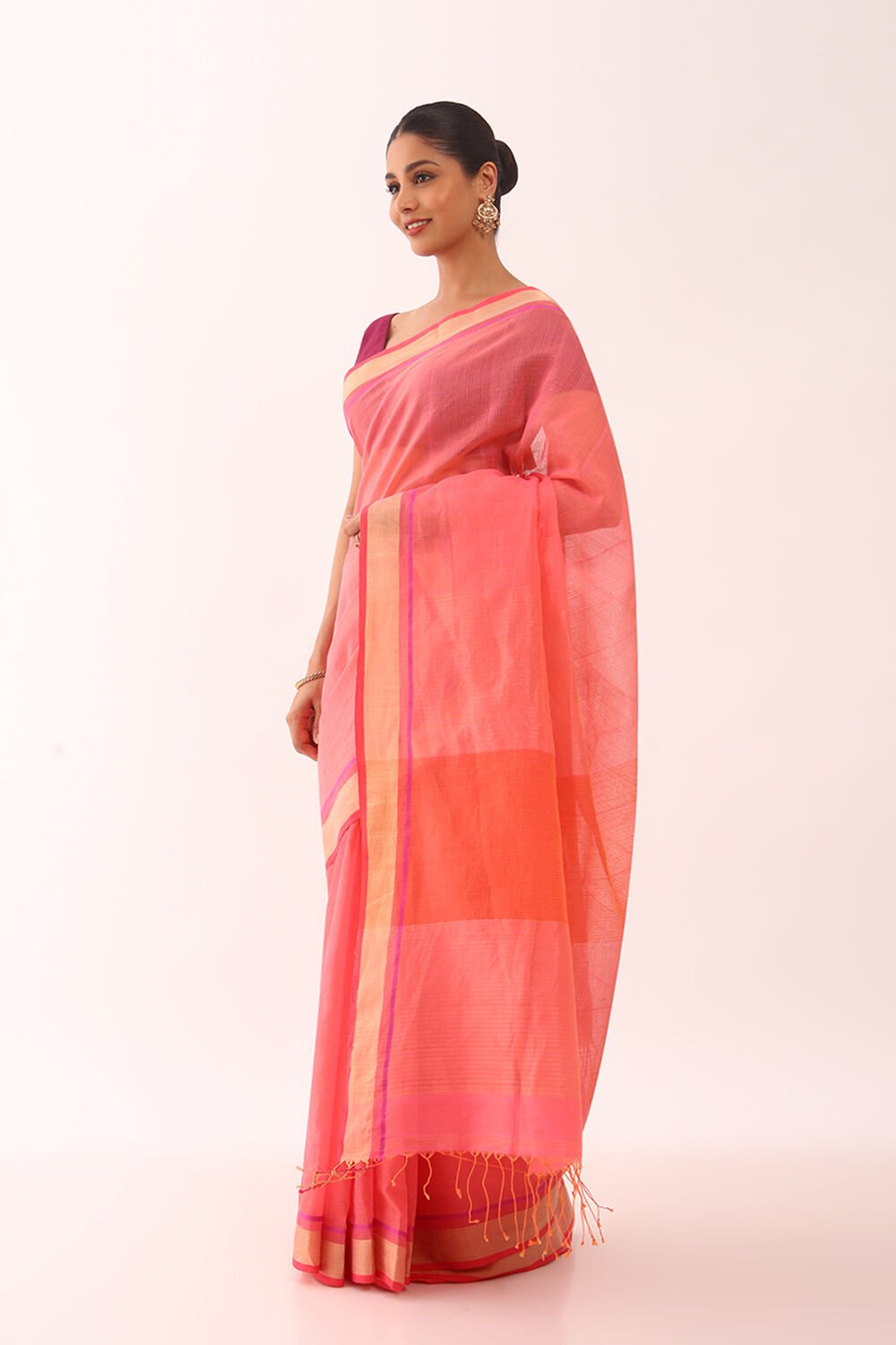 Pink Woven Pure Silk Cotton Bengali Saree image number null