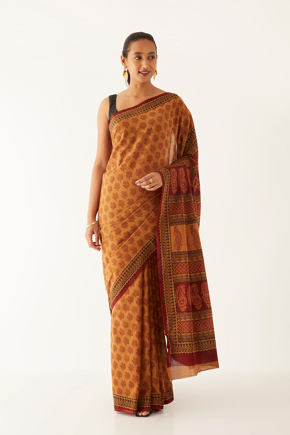 Beige Pure Cotton Bagh Printed Saree image number null