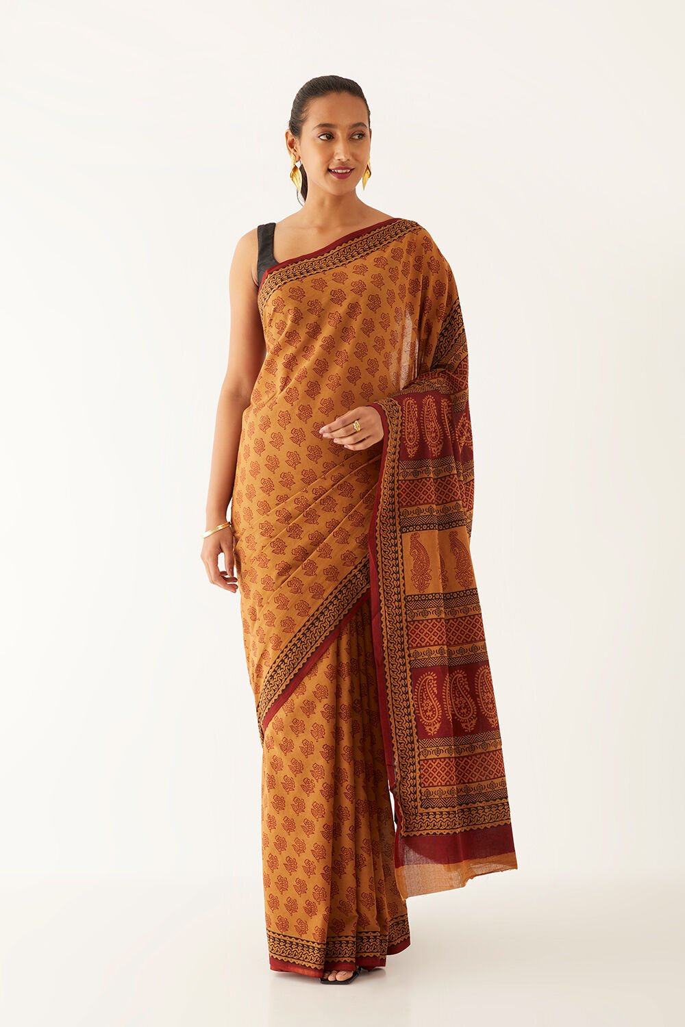 Beige Pure Cotton Bagh Printed Saree image number null