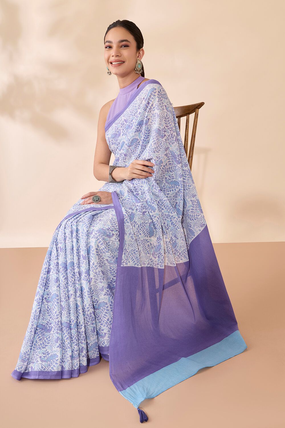 Off White Bengal Screen Printed Pure Cotton Mulmul Saree image number null