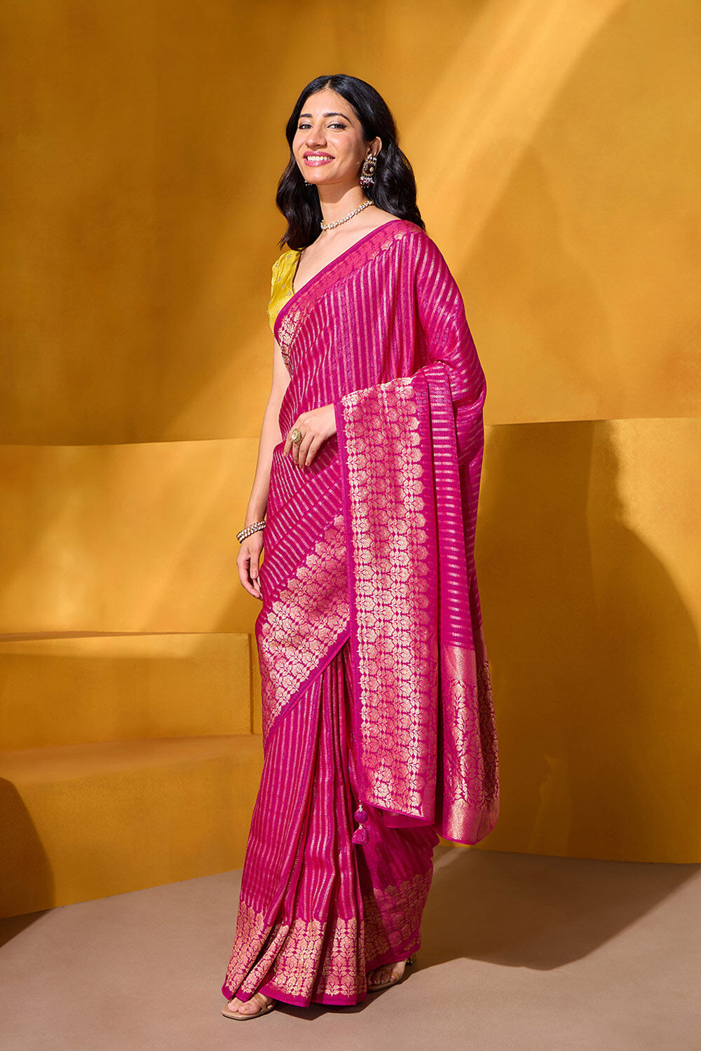 Pink Woven Viscose Saree image number null