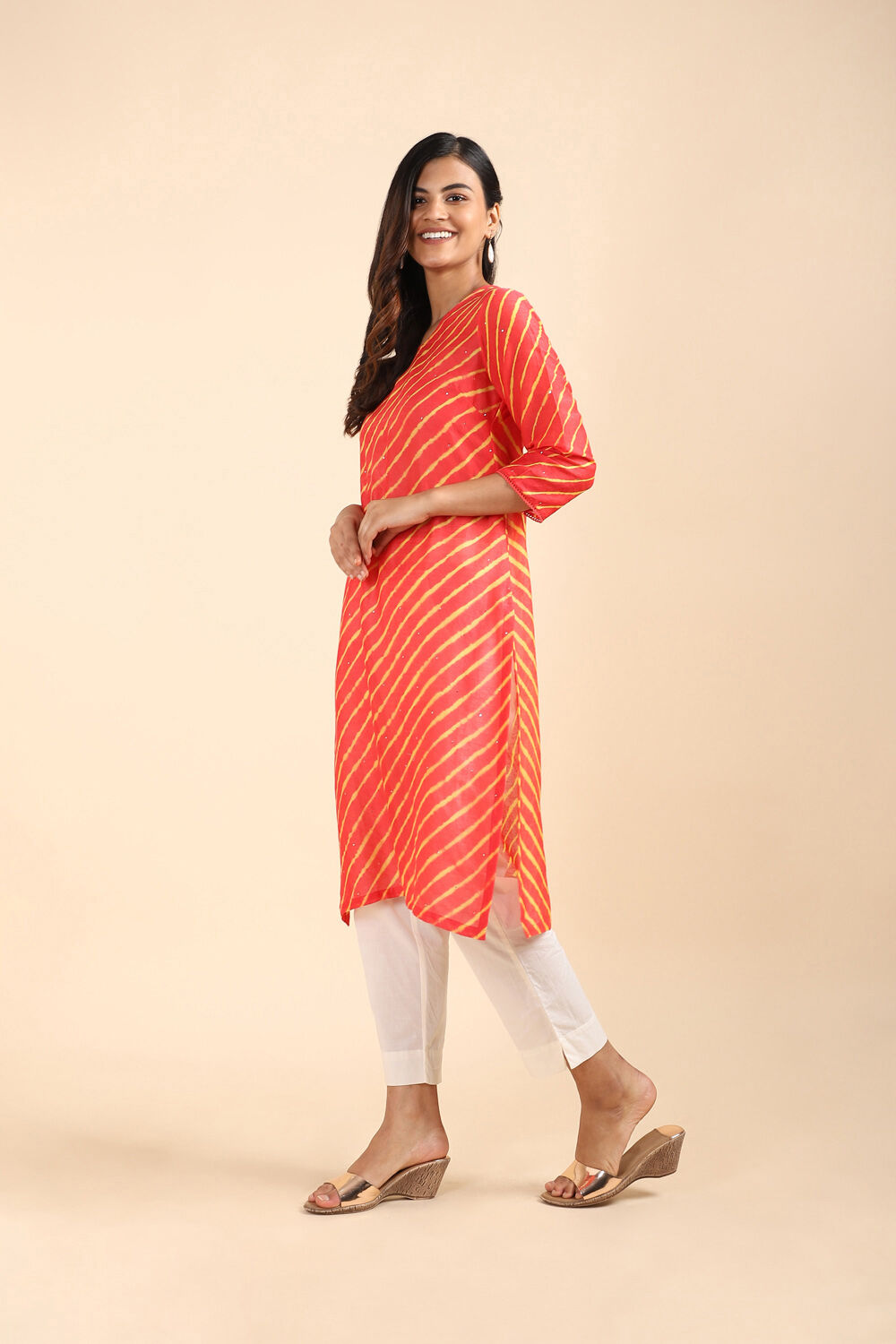 Dark Pink Silk cotton Tie and Dye Leheriya Kurta image number null