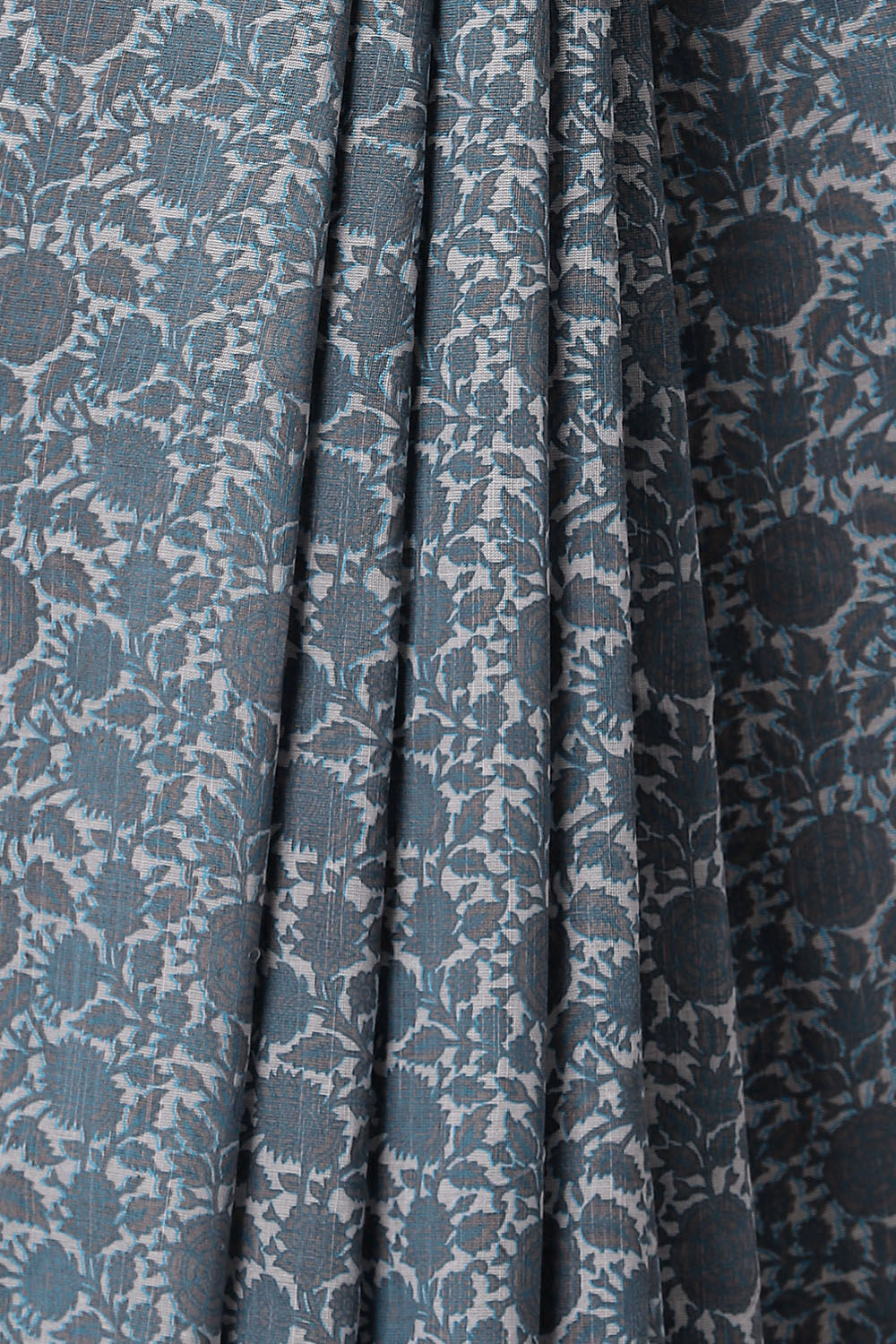 Grey Pure Cotton Printed Saree image number null