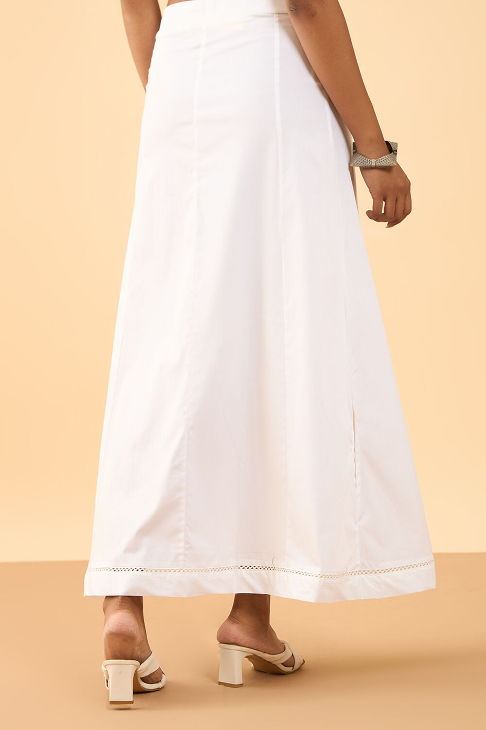 White Woven Cotton Lycra Inskirt image number null