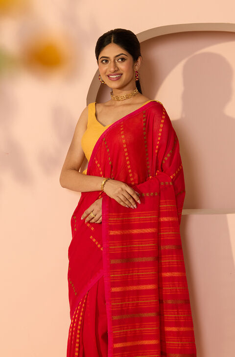 Red Woven Pure Cotton Bengal Saree