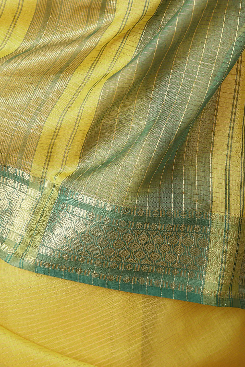Yellow Pure Silk Cotton Maheswari Saree image number null