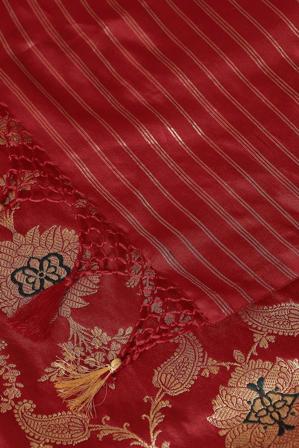 Red Pure Silk Banarasi Saree image number null