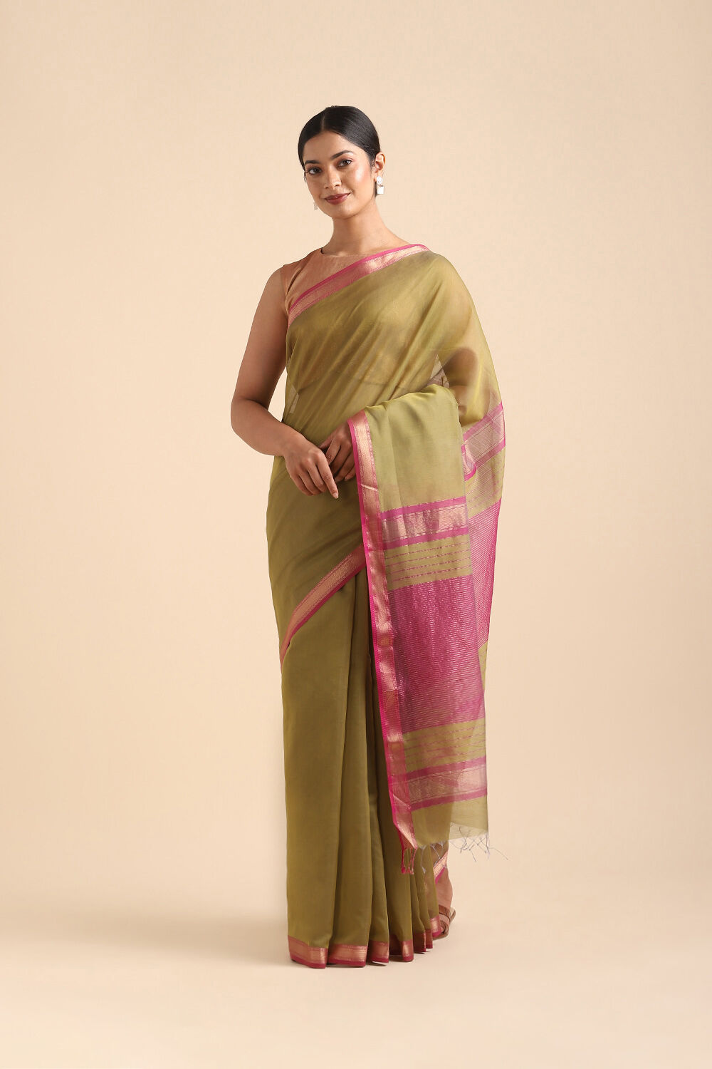 Green Pure Silk Cotton Maheswari Saree image number null