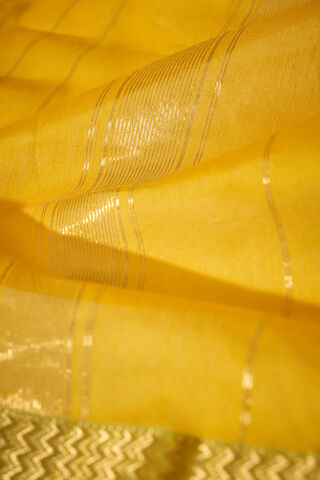 Yellow Woven Pure Silk Cotton Maheshwar Saree thumbnail image number null