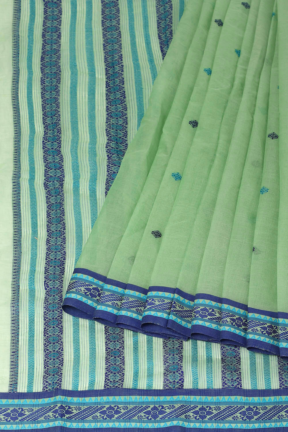 Dark Green Pure Cotton Jamdani Saree image number null