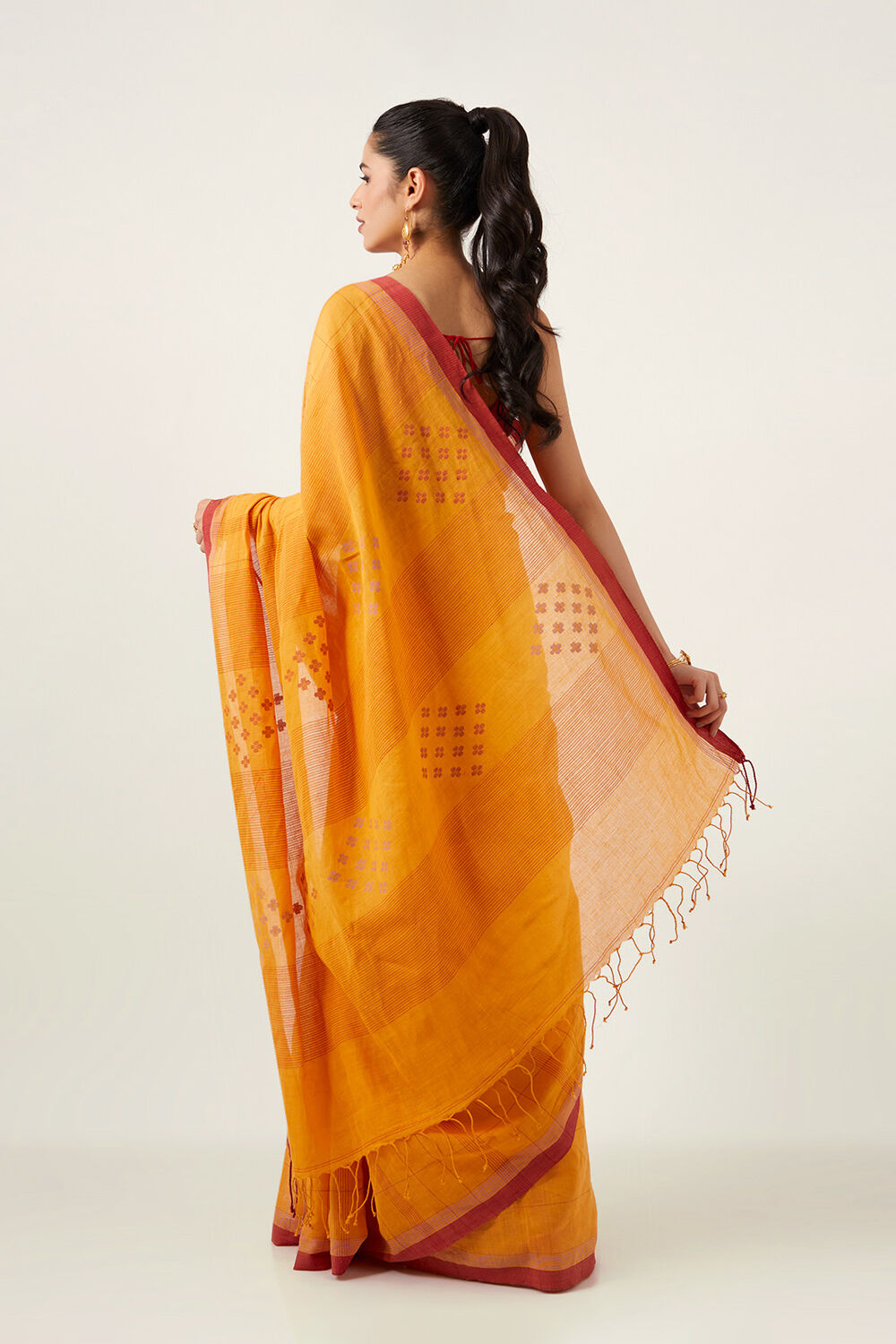 Yellow Pure Cotton Jamdani Saree image number null