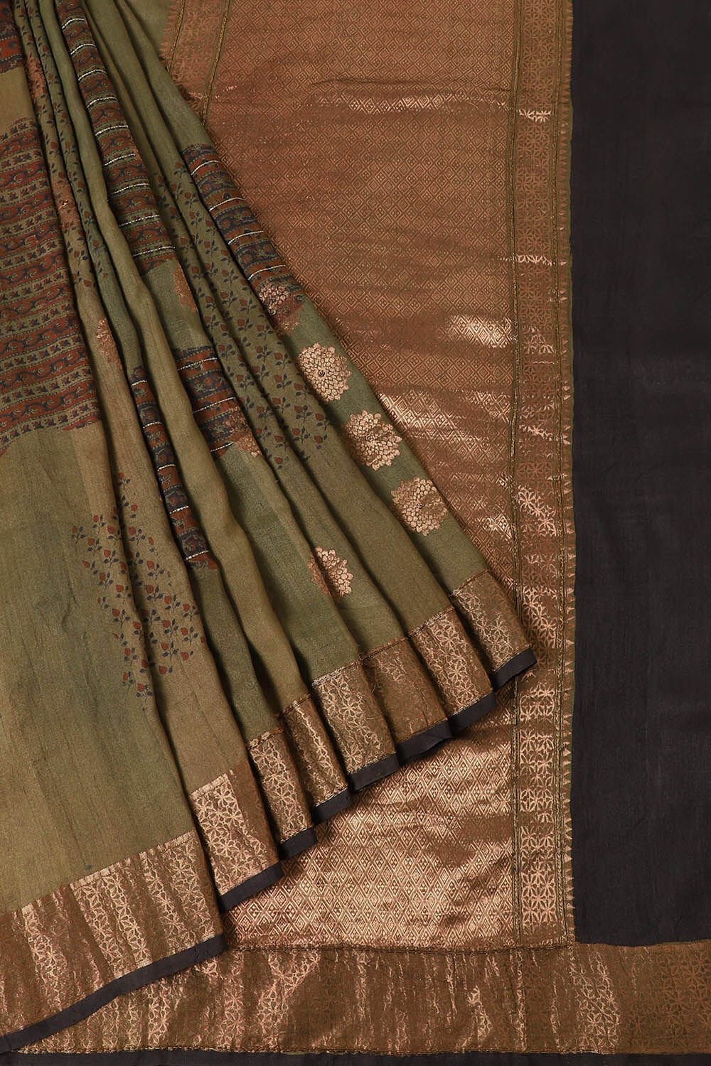 Pine Green Pure Silk Tussar Bagru Print and Zardosi Embroidered Saree image number null