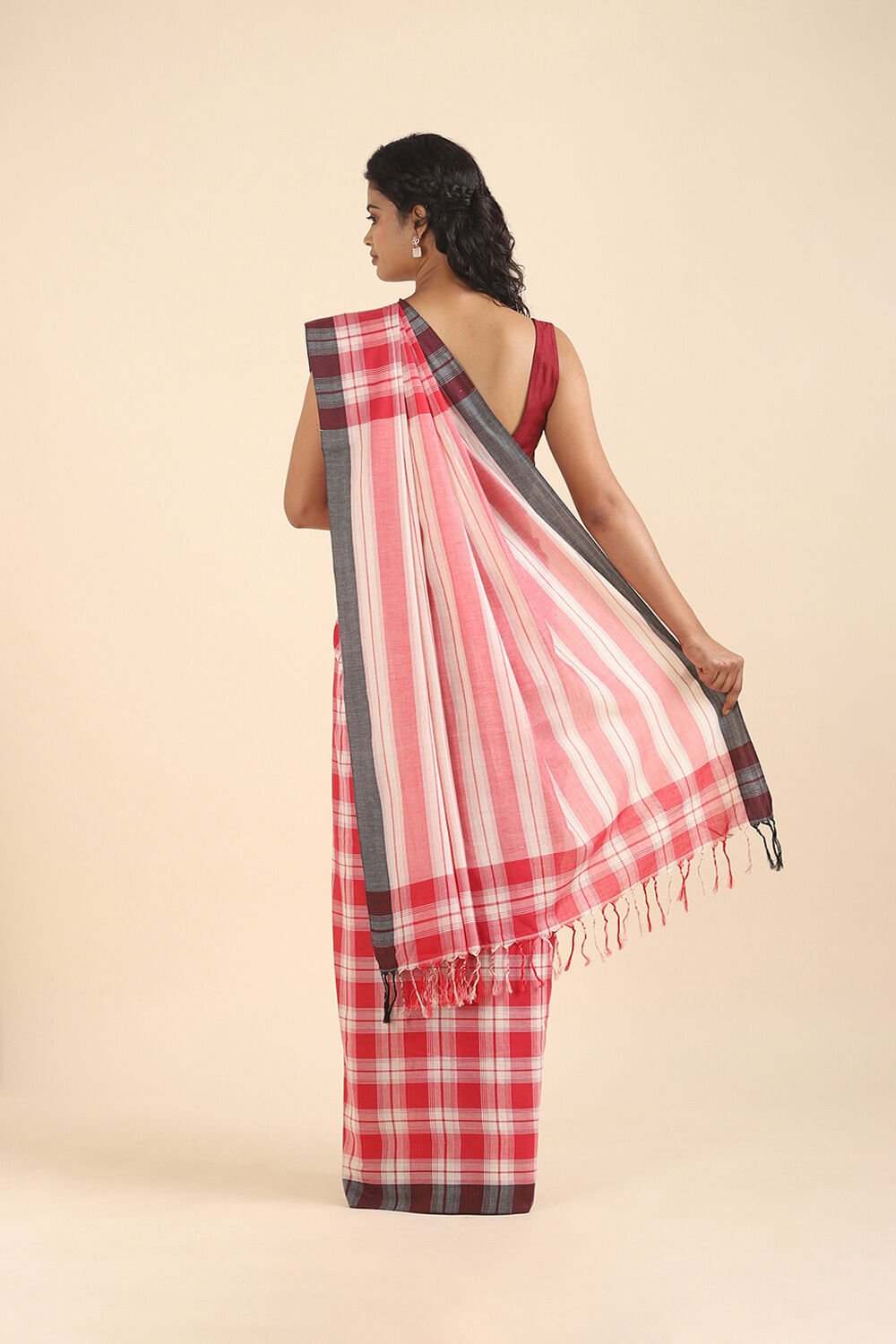 Red Pure Cotton Bengal Saree image number null